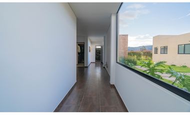 CASA CAMPESTRE CONTEMPORNEA Y MODERNA / TENJO CUNDINAMARCA