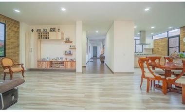 CASA CAMPESTRE CONTEMPORNEA Y MODERNA / TENJO CUNDINAMARCA