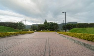 CASA CAMPESTRE CONTEMPORNEA Y MODERNA / TENJO CUNDINAMARCA