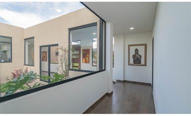 CASA CAMPESTRE CONTEMPORNEA Y MODERNA / TENJO CUNDINAMARCA