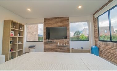 CASA CAMPESTRE CONTEMPORNEA Y MODERNA / TENJO CUNDINAMARCA