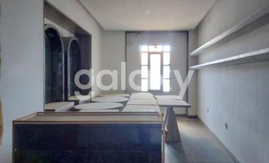 GEDUNG STRATEGIS 3 LANTAI LOKASI PREMIUM DI TUKAD UNDA RENON DENPASAR