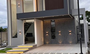 casa condominio en venta en via bocono. Cod V5200