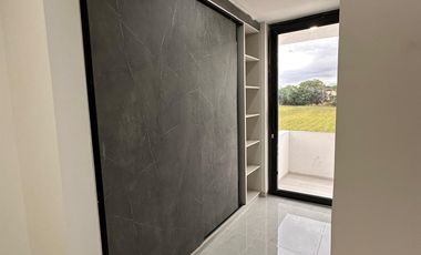 casa condominio en venta en via bocono. Cod V5200