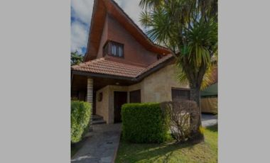VENDO CHALET 4 AMBIENTES