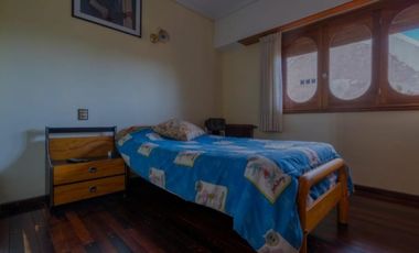 VENDO CHALET 4 AMBIENTES