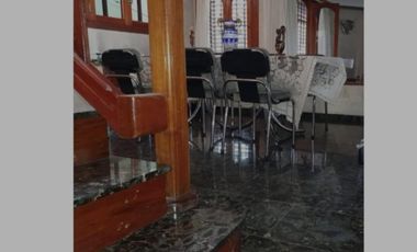 VENDO CHALET 4 AMBIENTES