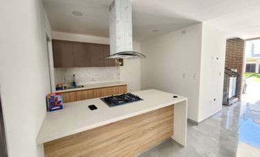 casa en arriendo en villa del rosario. Cod A5658