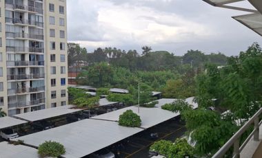 apartamento en venta en unicentro. Cod V17774