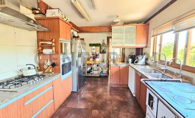 Arriendo Amplia Casa uso Comercial, 4 niveles, Andalué