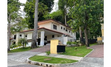 CASA CLAYTON, 767.85MTS, LOS SENDEROS, CAMINO DE CRUCES