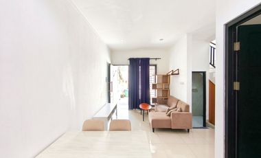 Rumah 2 Lt SHM 12 Menit ke Bintaro Xchange Mall Dibantu KPR J-26642