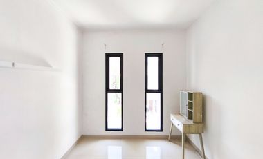 Rumah 2 Lt SHM 12 Menit ke Bintaro Xchange Mall Dibantu KPR J-26642