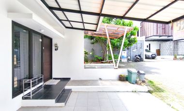 Rumah 2 Lt SHM 12 Menit ke Bintaro Xchange Mall Dibantu KPR J-26642