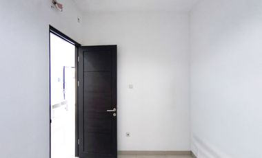 Rumah 2 Lt SHM 12 Menit ke Bintaro Xchange Mall Dibantu KPR J-26642