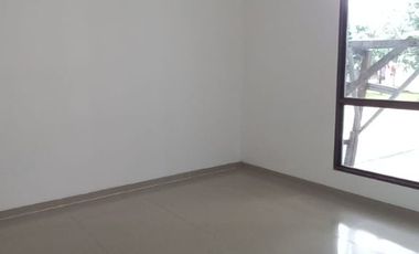 Disewakan Rumah 2 Lantai Siap Huni Di Graha Raya AZ 17990