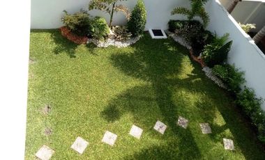 Five Bedrooms Three Storey House and Lot for Sale or Rent in