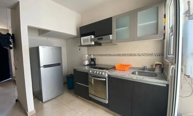 RENTA CASA AMUEBLADA EN DREAM LAGOONS EN CLUSTER CON ALBERCA 3 HABITACIONES