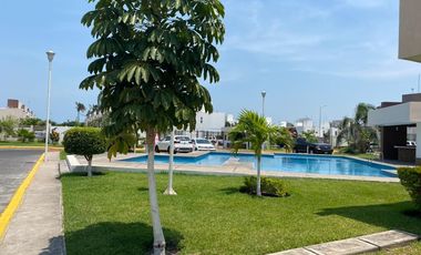 RENTA CASA AMUEBLADA EN DREAM LAGOONS EN CLUSTER CON ALBERCA 3 HABITACIONES