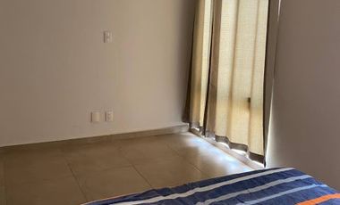 RENTA CASA AMUEBLADA EN DREAM LAGOONS EN CLUSTER CON ALBERCA 3 HABITACIONES