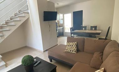 RENTA CASA AMUEBLADA EN DREAM LAGOONS EN CLUSTER CON ALBERCA 3 HABITACIONES