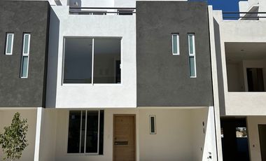 Casa en condominio Tipo A, en Nicólas Romero