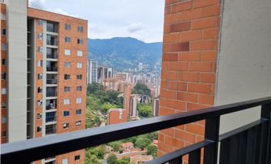 Venta de apartamento en Sabaneta / Las Lomitas