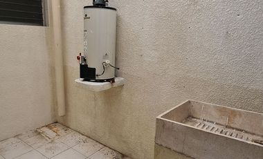 3 DEPARTAMENTOS EN VENTA, CON AMPLIO TERRENO. CARMEN, CAMP.