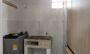 apartamento en arriendo en redoma san mateo. Cod A31905