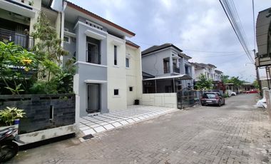 Rumah Cocok Untuk Homestay dalam Perum Lokasi Strategis - Ngaglik Sleman