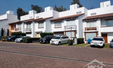 Casa en Condominio en renta en Olivar de los Padres Nabor Carrillo