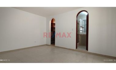 Casa En Alquiler - Balneario De Pimentel