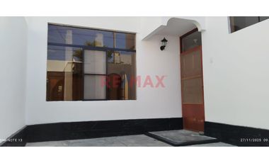 Casa En Alquiler - Balneario De Pimentel