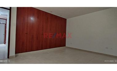 Casa En Alquiler - Balneario De Pimentel