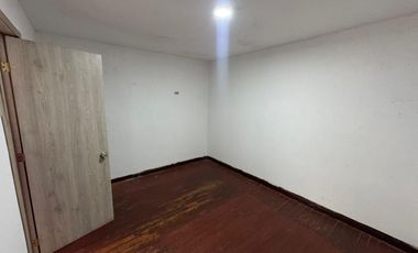 apartamento en arriendo en la apostólica. Cod A20286