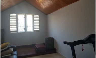 RUMAH DALAM KOMP JALAN MAHAKAM LINGKAR BARAT KOTA BENGKULU