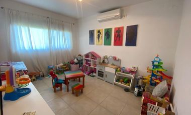 Casa en venta en Santa Maria De Los Olivos