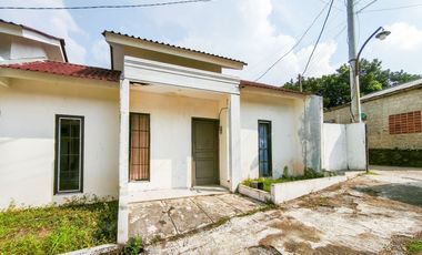 Rumah Strategis 15 Menit ke Terminal Bojong Gede Dibantu KPR J-33745