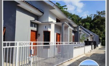 PROMO KEMERDEKAAN !!! RUMAH SIAP HUNI DI SEYGAN SLEMAN TIPE BESAR TANAH LUAS