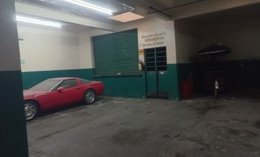 BODEGA CON OFICINAS Y CASA