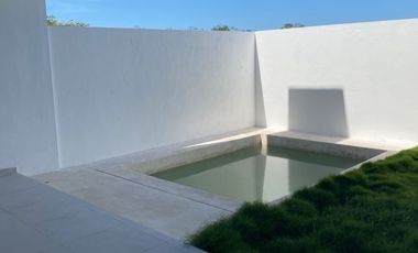 Casa en venta tipo TownHouse en Residencial Xcanatún