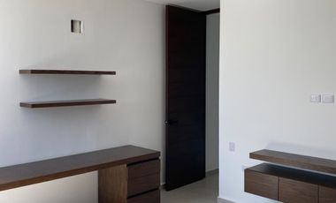 Casa en venta tipo TownHouse en Residencial Xcanatún