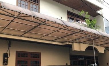 JUAL CEPAT RUMAH MENTENG DEKAT SUDIRMAN HANYA 8 M SAJA
