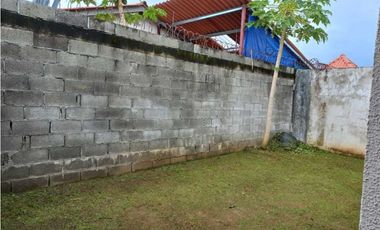 ALQUILER CASA TOCUMEN