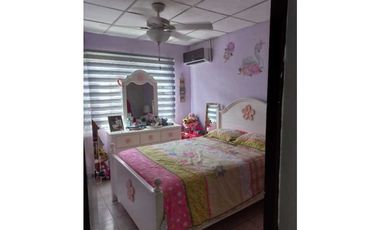 ALQUILER CASA TOCUMEN