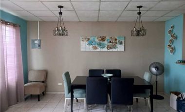 ALQUILER CASA TOCUMEN