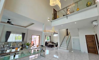 4  Bedrooms Pool Villa  Huay Yai H011766