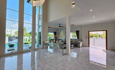 4  Bedrooms Pool Villa  Huay Yai H011766