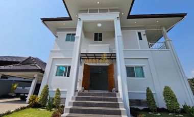 4  Bedrooms Pool Villa  Huay Yai H011766