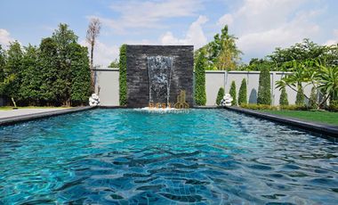 4  Bedrooms Pool Villa  Huay Yai H011766